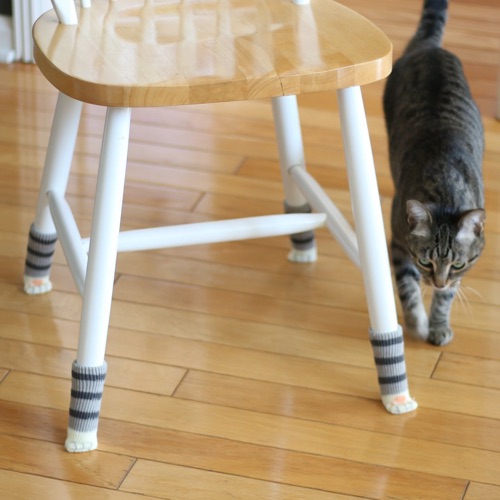 Cat Paw Chair Socks